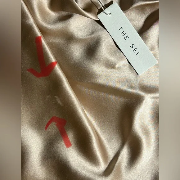 THE SEI NWT One Shoulder Cowl Neck Silk Camisole in Champagne Sz 0 - Picture 9 of 9
